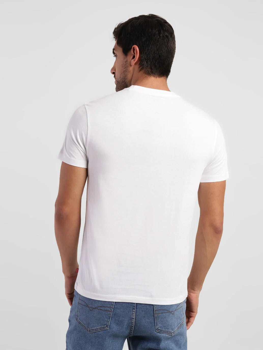 Levi’s Men's Brand Logo Slim Fit T-shirt