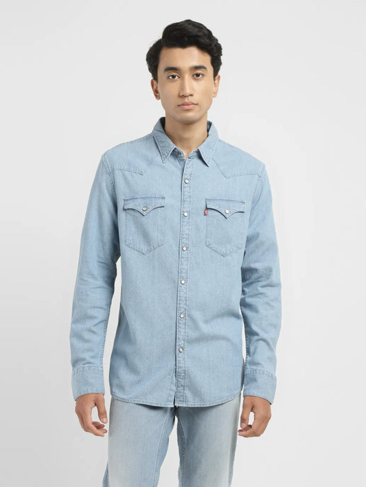 Levi’s Men Solid Slim Fit Shirt