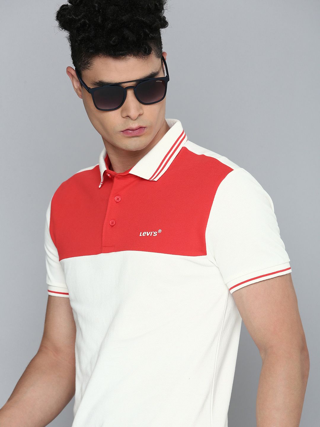 Levi's Men White & Red Color blocked Pure Cotton Polo Collar T-shirt