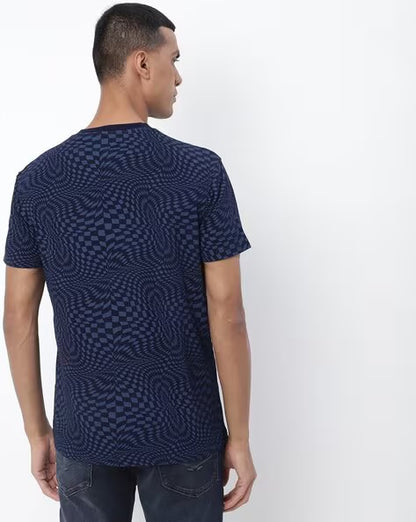 Levi's Regular Fit Geometric Print Crew-Neck T-Shirt