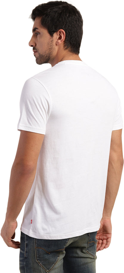 Levi's  Men Graphic Print Crew Neck Pure Cotton White T-Shirt