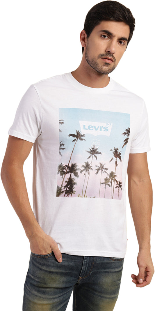 Levi's  Men Graphic Print Crew Neck Pure Cotton White T-Shirt