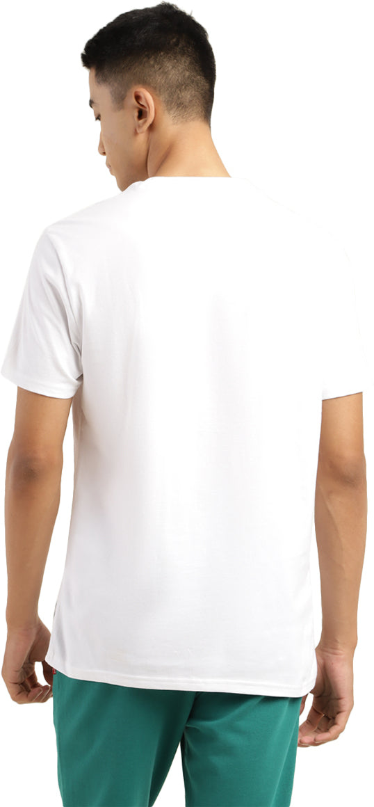 Levi's Men Graphic Print Round Neck Pure Cotton White T-Shirt