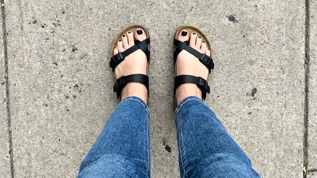 Cushionaire Luna Sandals